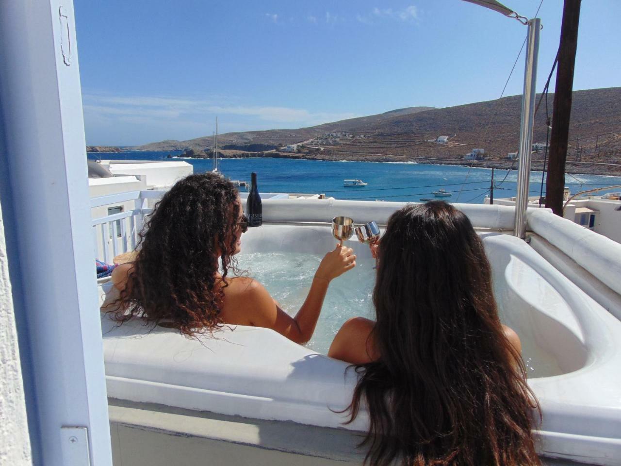 AMO Folegandros Karavostasis (Folegandros) Exterior foto